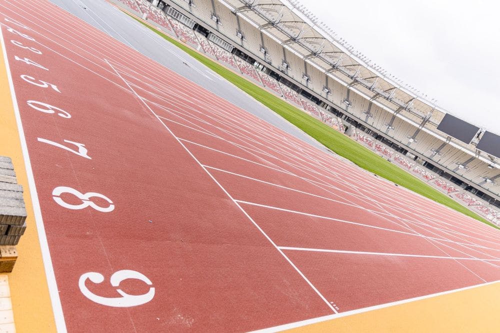 Εντυπωσιακό το ολοκαίνουργιο στάδιο της Βουδαπέστης που θα φιλοξενήσει το Παγκόσμιο Στίβου runbeat.gr